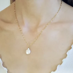 Alternative view of Pear Pearl Kette