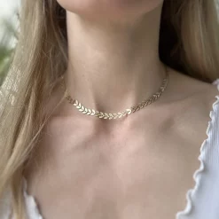 Alternative view of Santorin Wing Leaf Choker